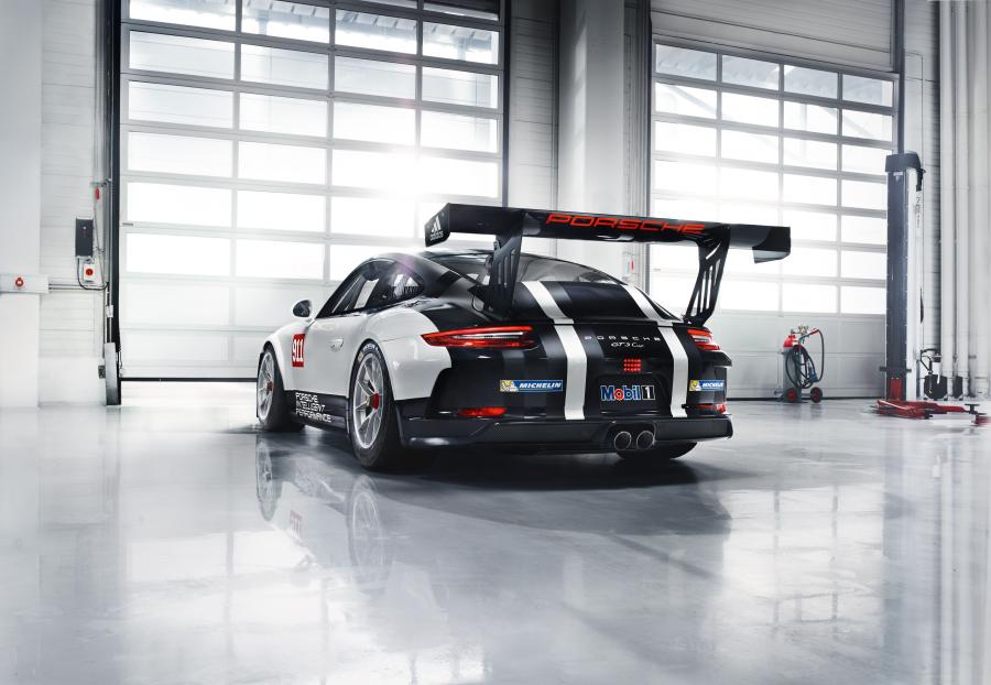  Porsche 911 GT3 Cup 2017 года  (фото 3 из 6)